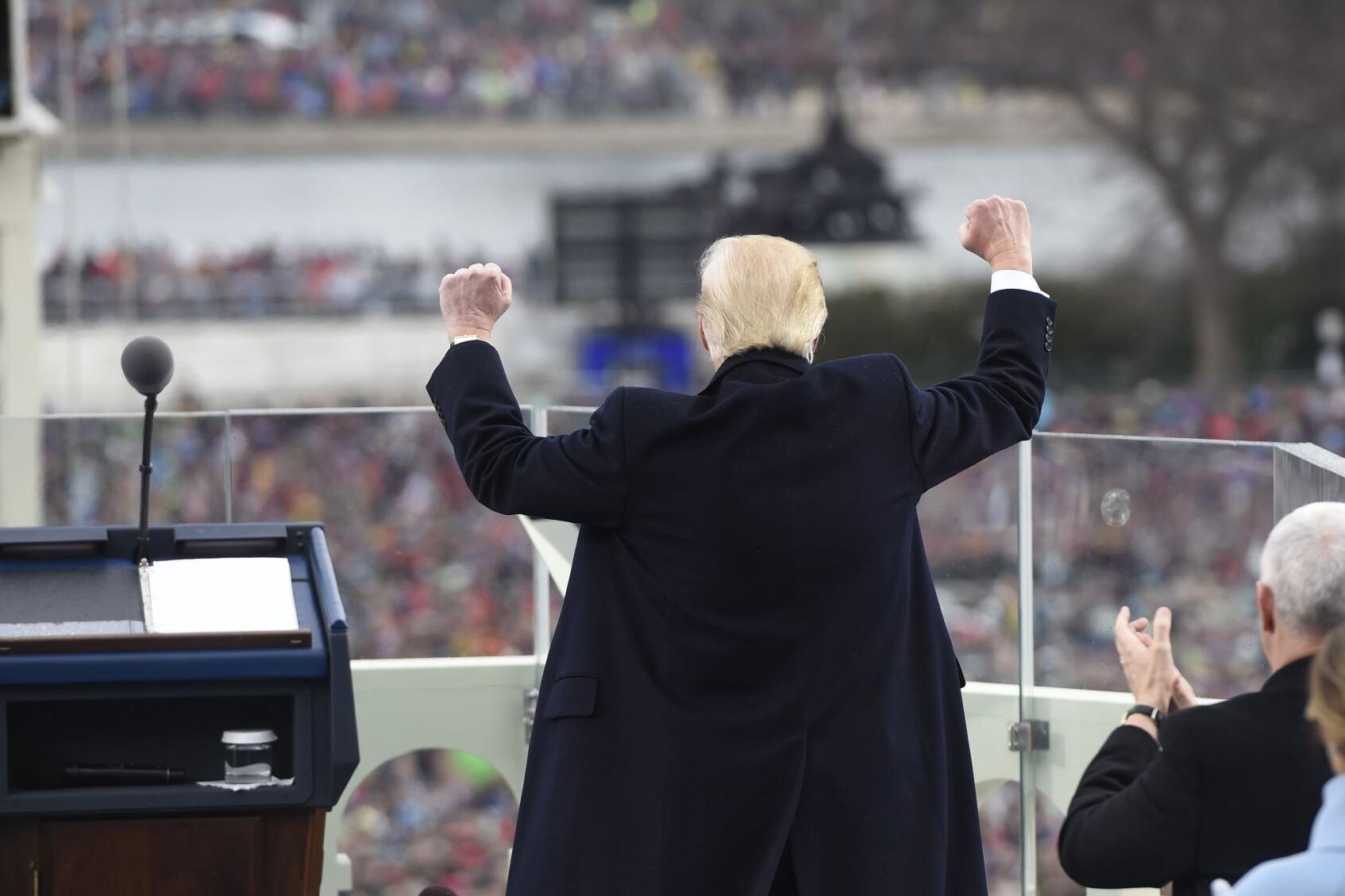 This is the real reason Donald Trump is obsessed with the size of his crowds